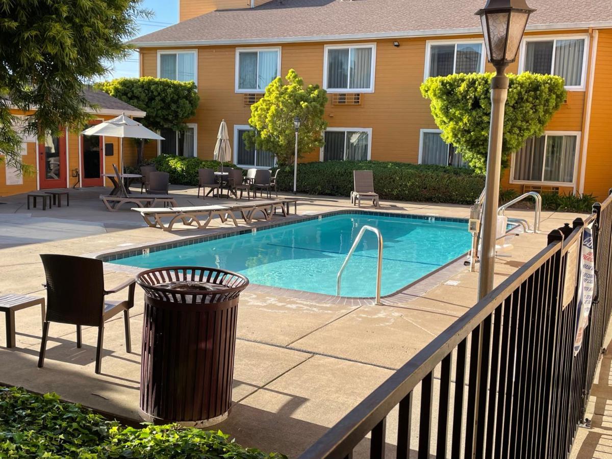 Hotel Quality Near Six Flags Discovery Kingdom-napa Valley 2*