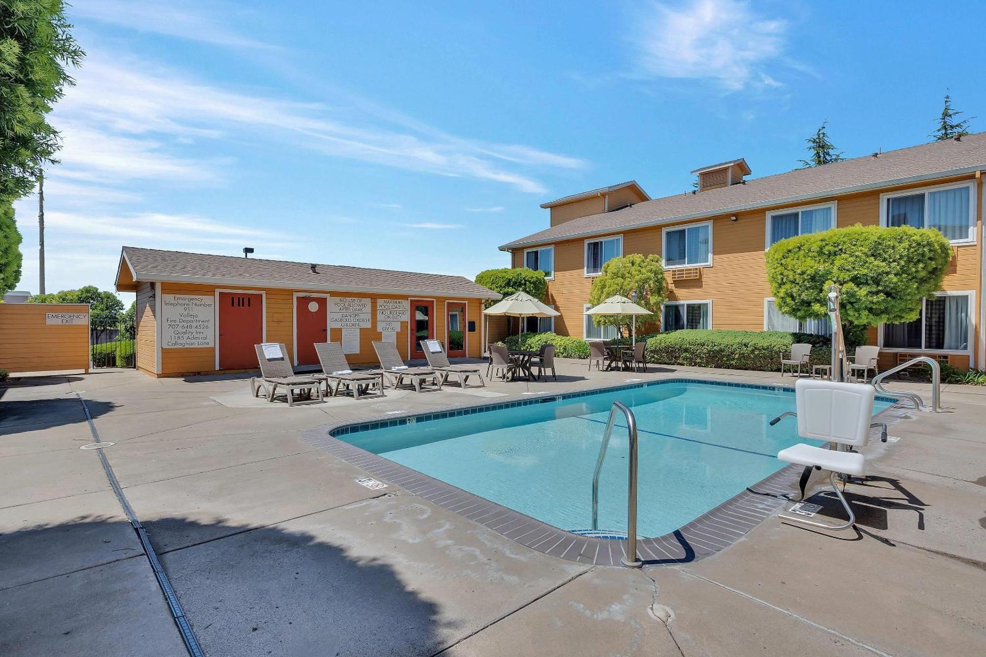 Hotel Quality Near Six Flags Discovery Kingdom-napa Valley 2*