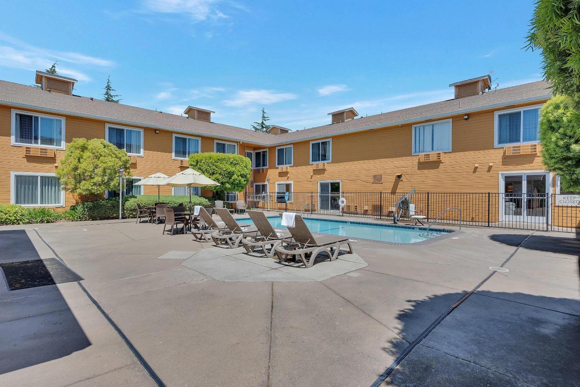 Hotel Quality Near Six Flags Discovery Kingdom-napa Valley