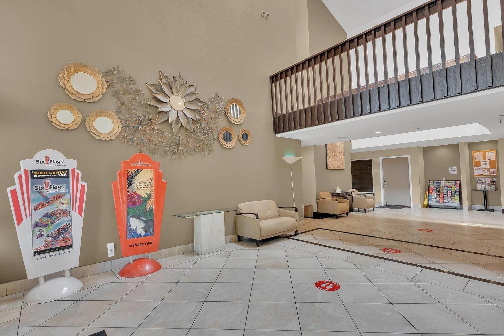 Hotel Quality Near Six Flags Discovery Kingdom-napa Valley 2*