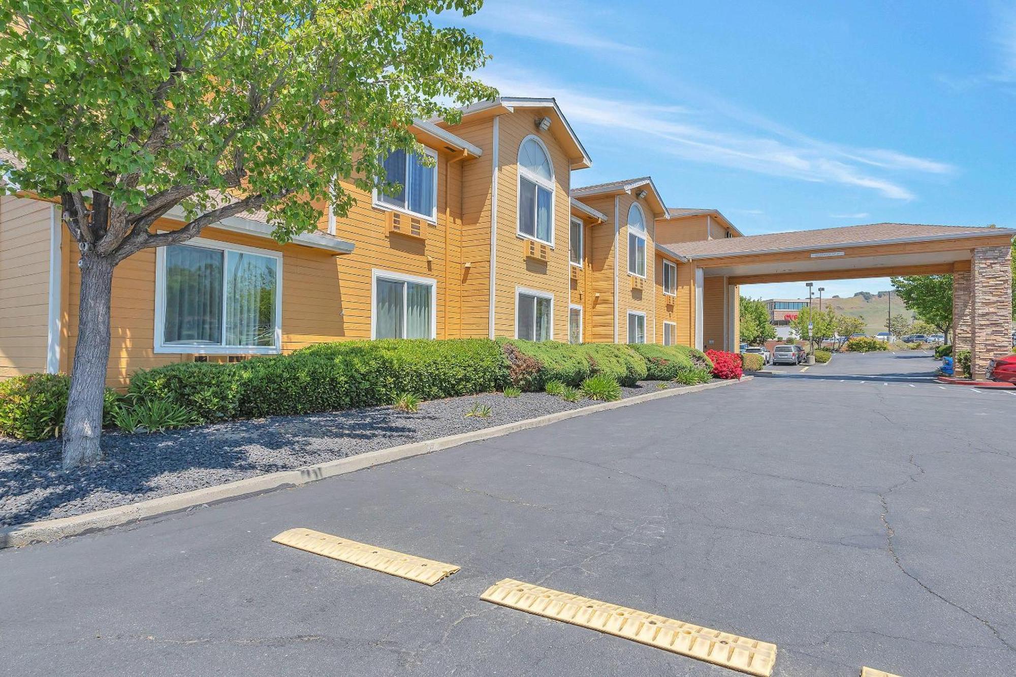 Hotel Quality Near Six Flags Discovery Kingdom-napa Valley 2*